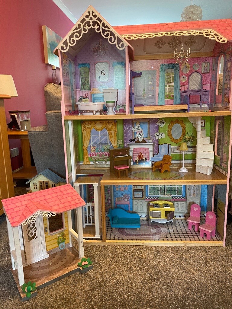 barbie doll house gumtree